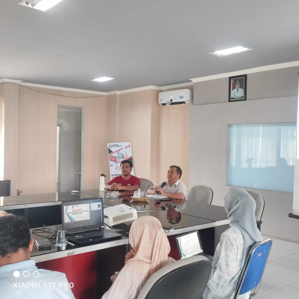 Kegiatan perdana Program JUMAT KITA di Aula Inspektorat Kabupaten Lombok Barat yang diikuti seluruh jajaran APIP